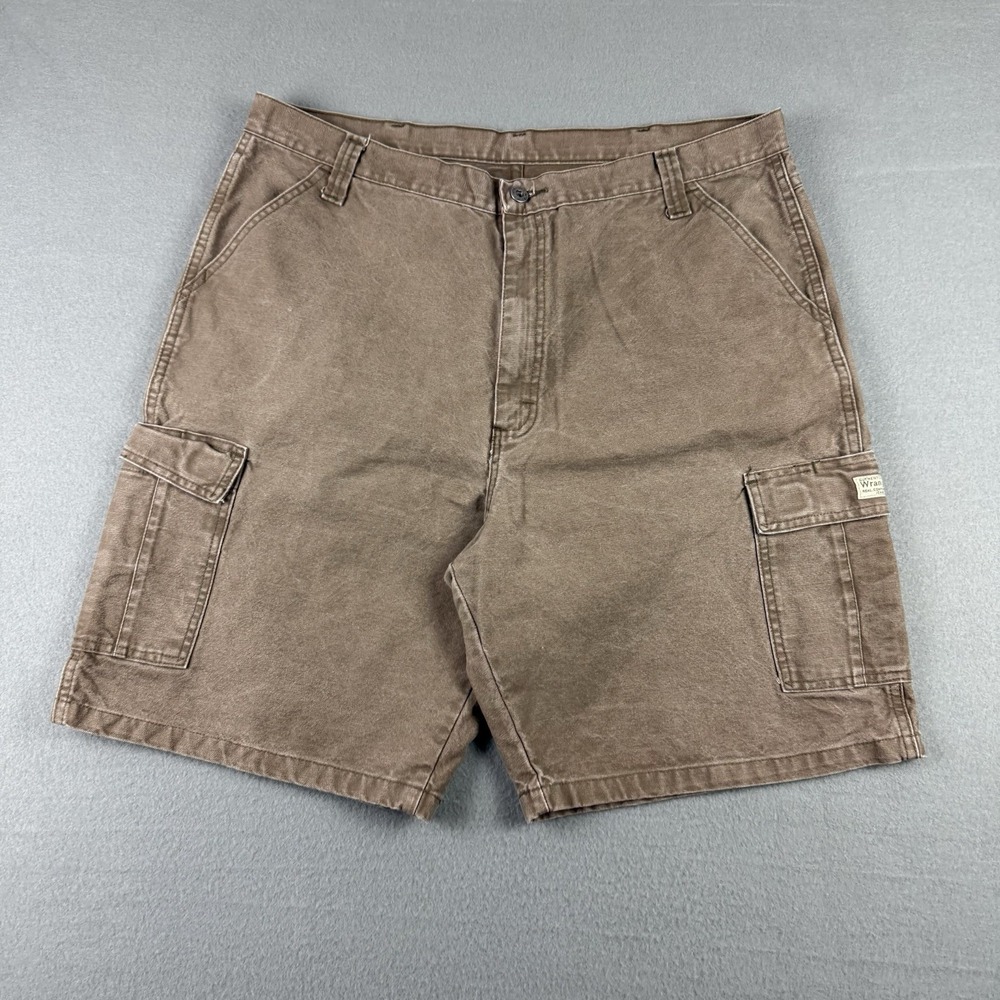 Wrangler Mens Cargo Shorts Size 38 Faded Brown Relaxed Fit Y2K Style